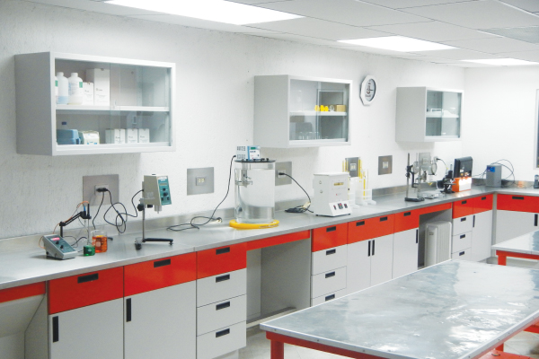 Manufacturer and seller of products for the oil industry